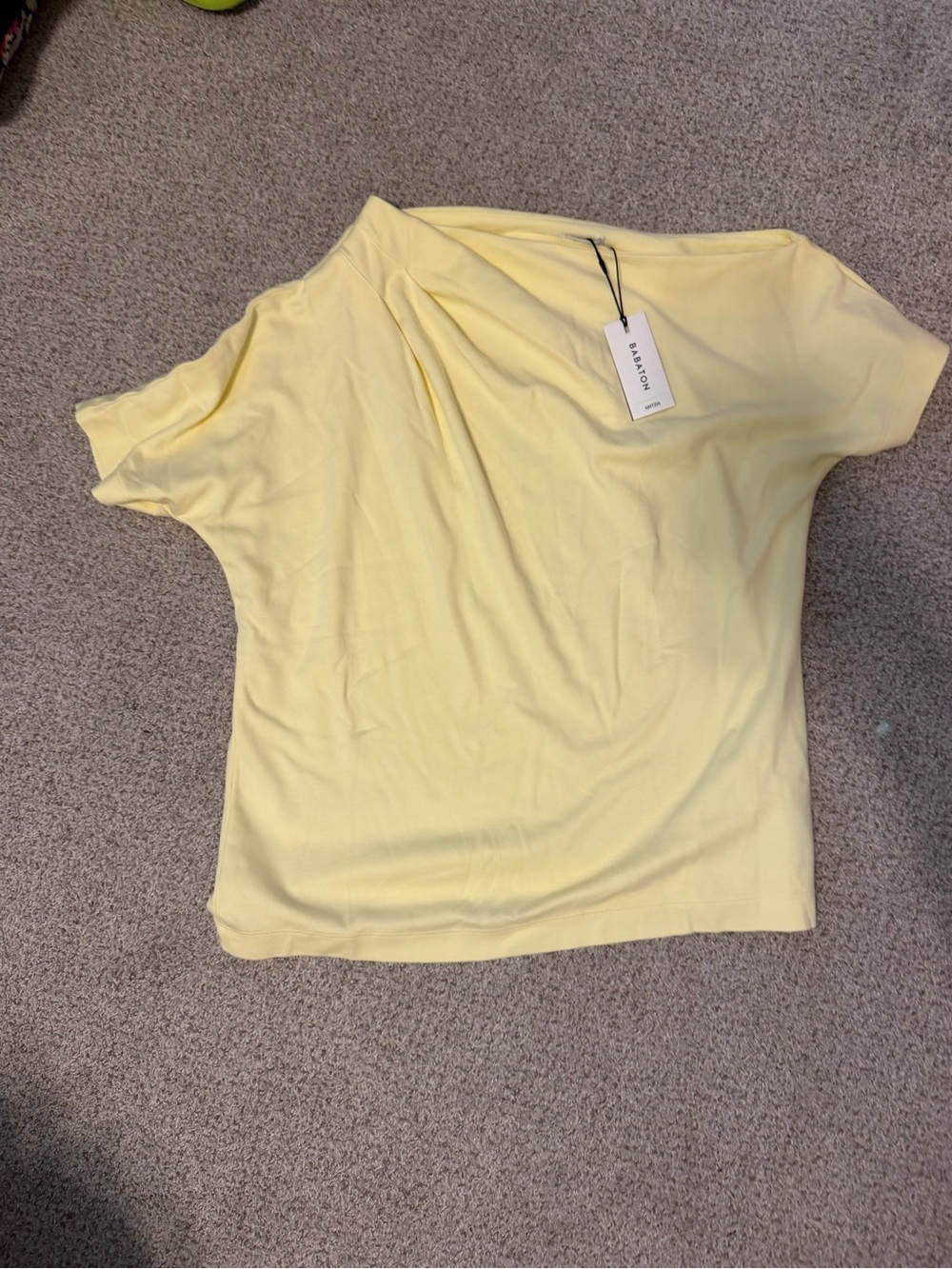 NWT Aritizia Babaton InterLock Cotton Script Top, lemonade, XS - Picture 6 of 10